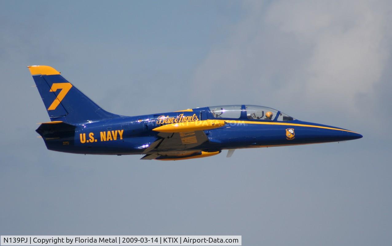 N139PJ, 1982 Aero L-39 Albatros C/N 232226, TICO 2009 zx