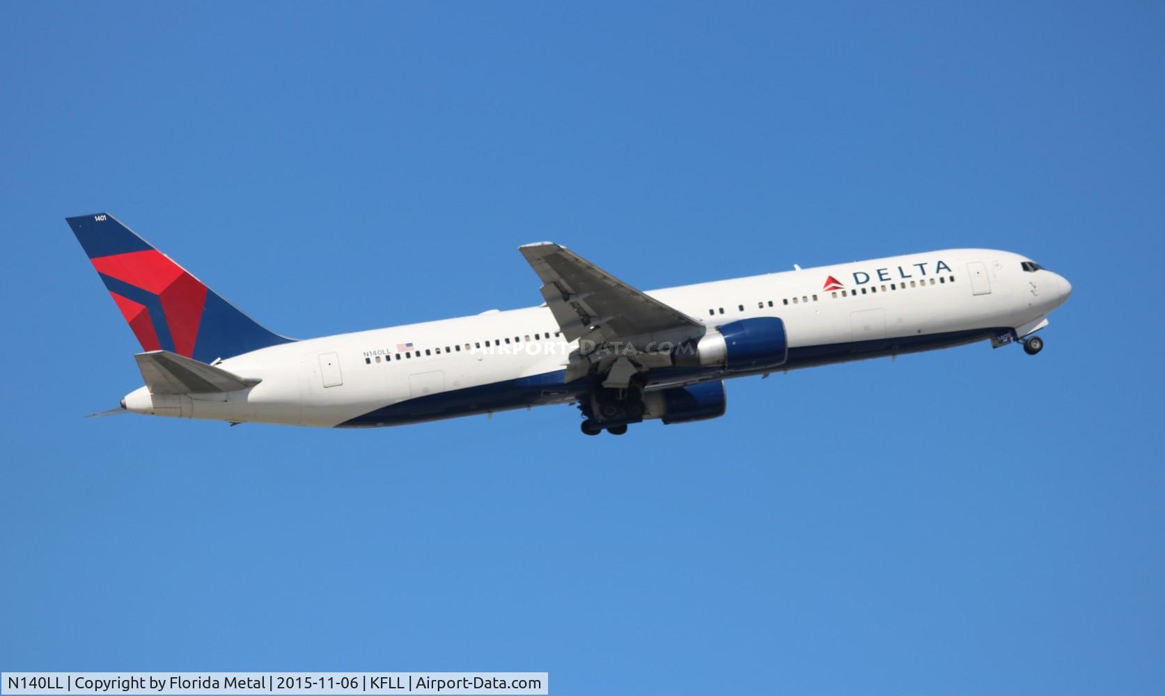 N140LL, 1993 Boeing 767-332 C/N 25988, DAL 763 zx
