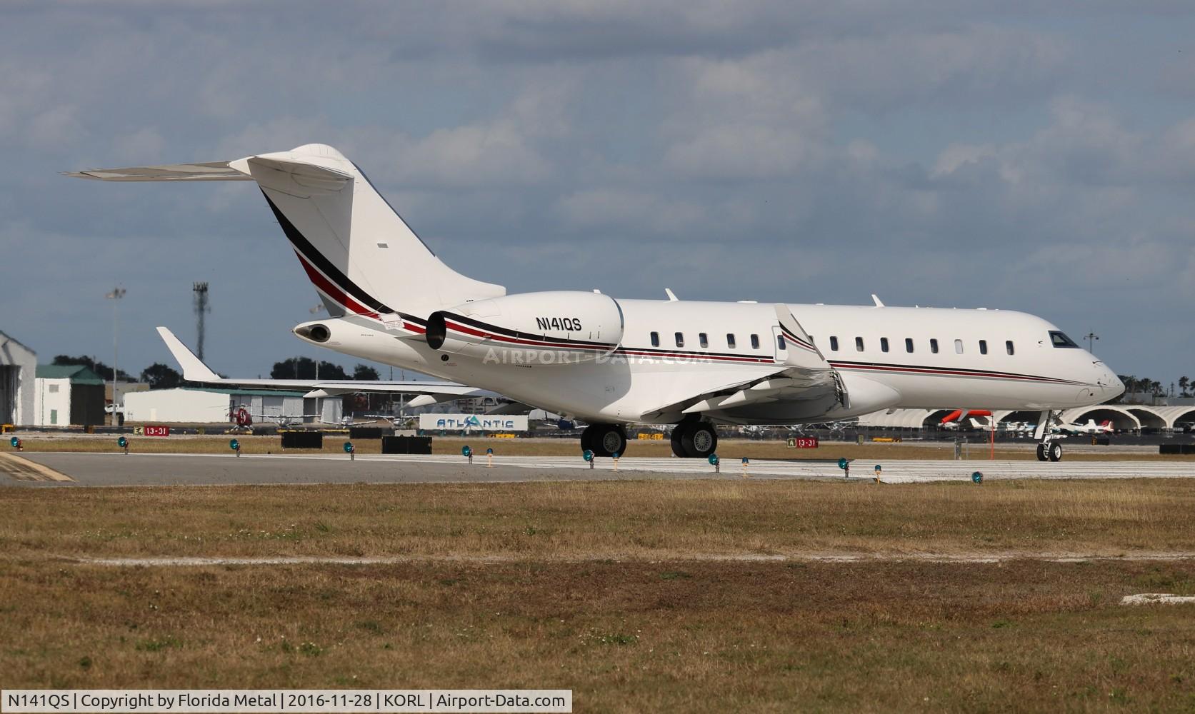 N141QS, 2012 Bombardier BD-700-1A10 Global 6000 C/N 9479, Global 6000 zx