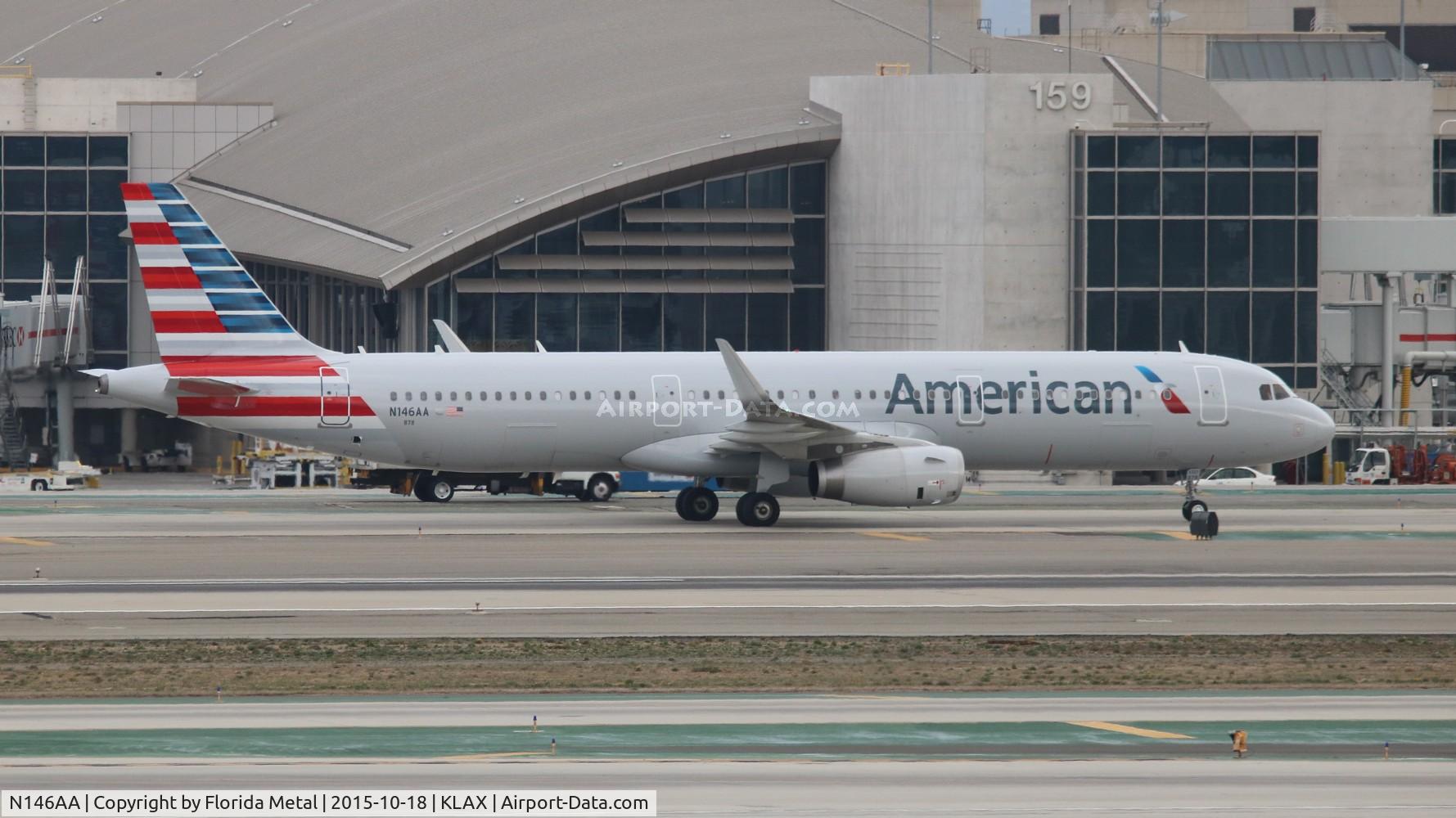 N146AA, 2015 Airbus A321-231 C/N 6761, LAX zx