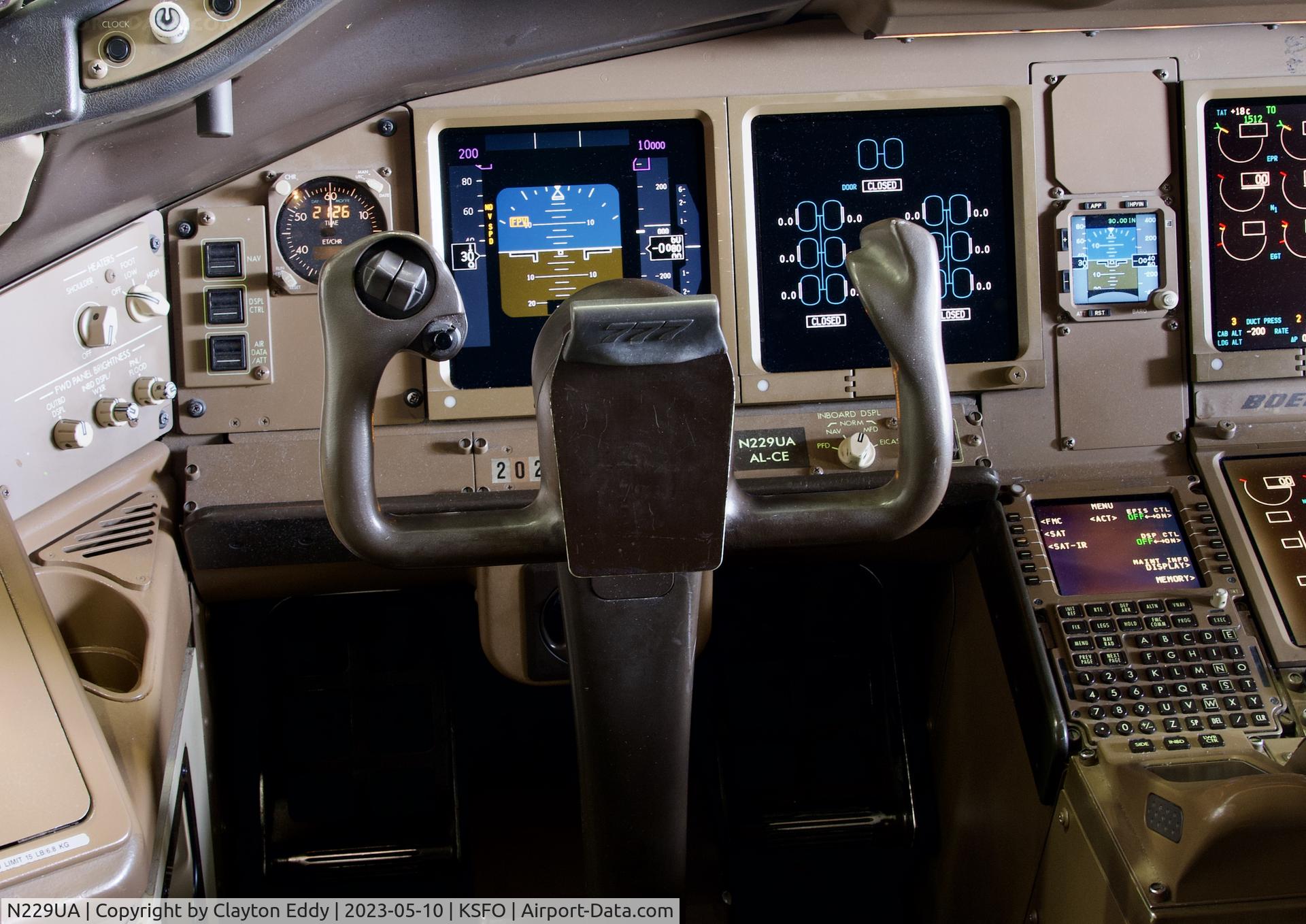 N229UA, 2002 Boeing 777-222 C/N 30557, Flightdeck SFO 2023.