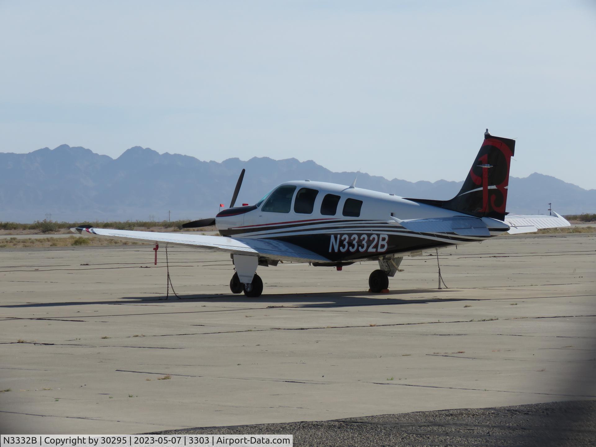 N3332B, 1997 Raytheon Aircraft Company A36 Bonanza C/N E-3140, Parked