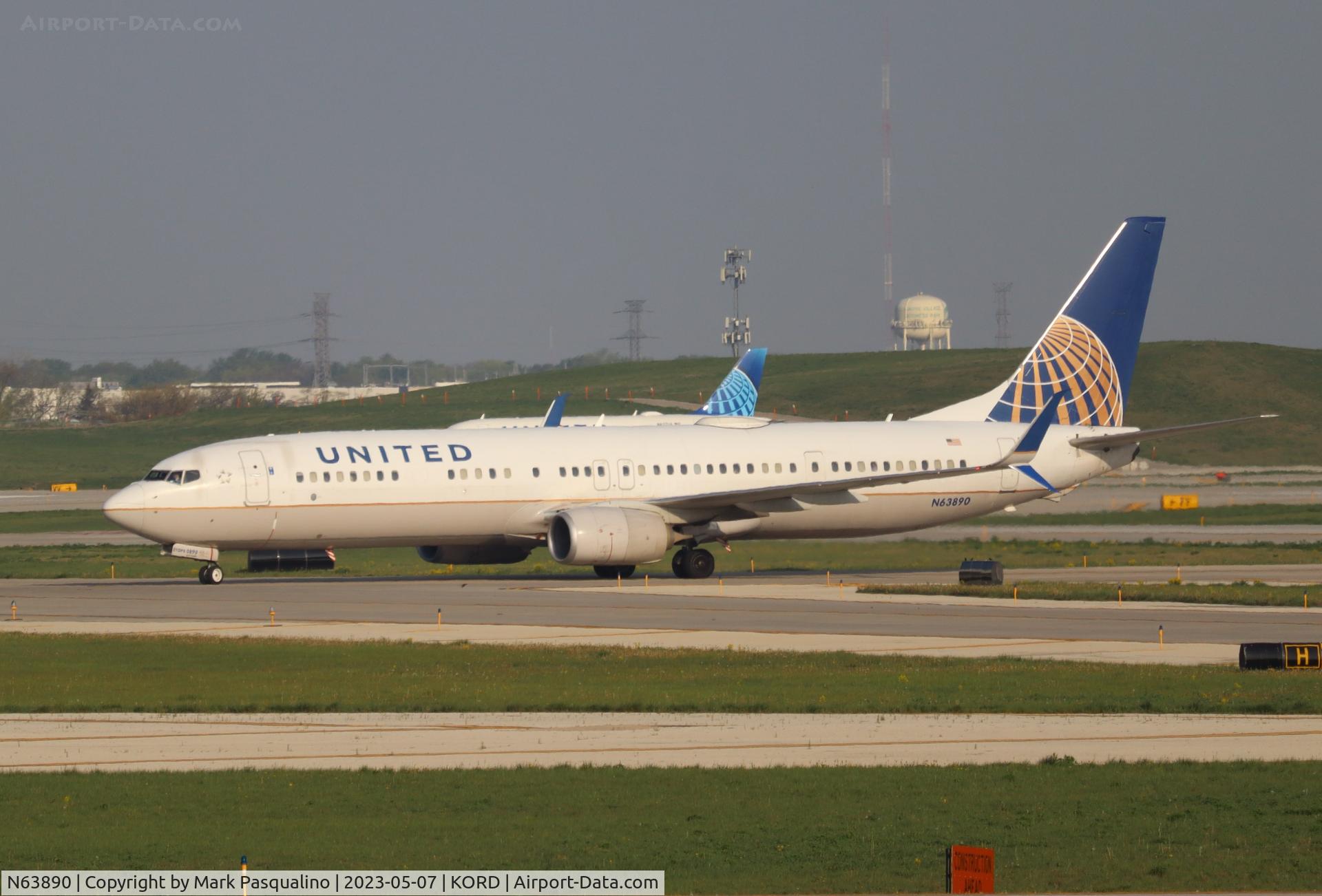 N63890, 2015 Boeing 737-924/ER C/N 42194, Boeing 737-924/ER