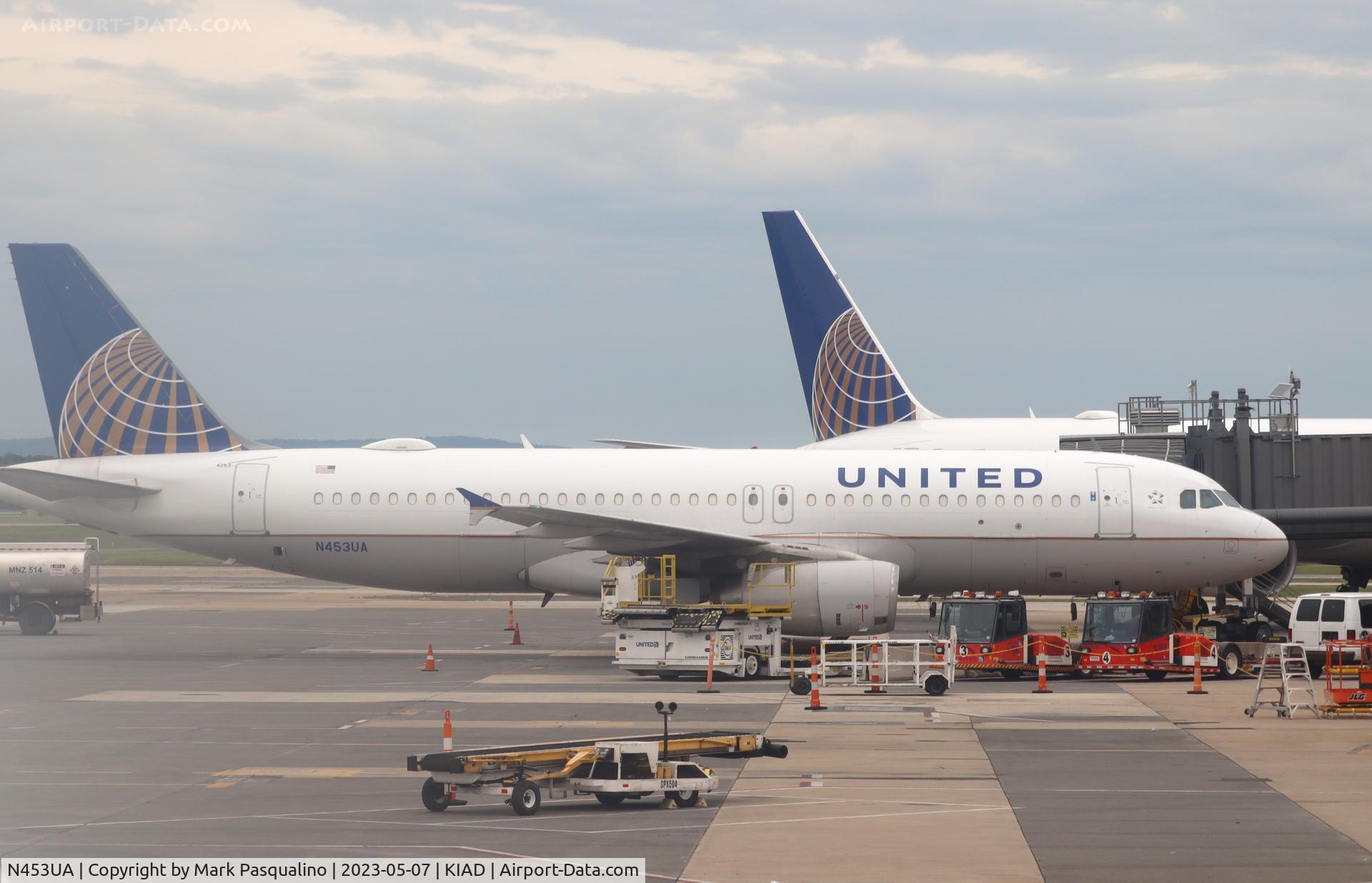 N453UA, 1999 Airbus A320-232 C/N 1001, Airbus A320-232