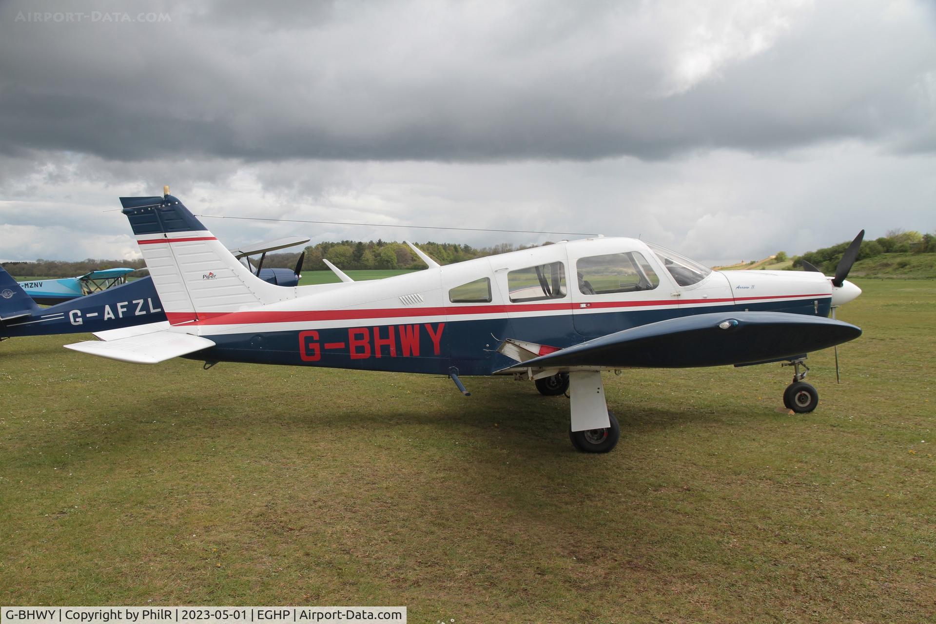 G-BHWY, 1973 Piper PA-28R-200-2 Cherokee Arrow II C/N 28R-7435059, G-BHWY 1973 Piper PA-28R Cherokee Arrow ll Popham