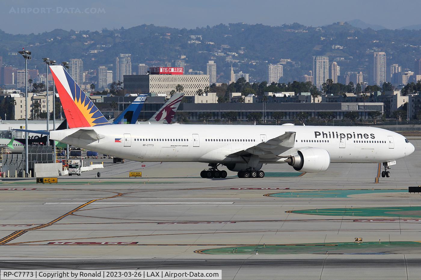 RP-C7773, 2013 Boeing 777-3F6/ER C/N 38718, at lax