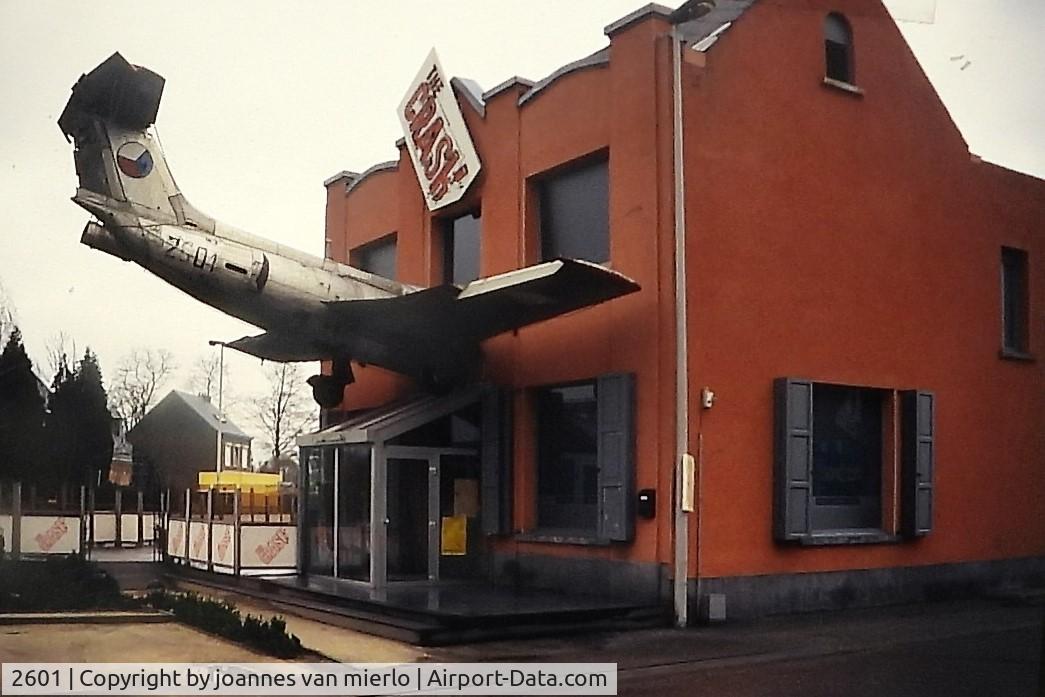 2601, Aero L-29R Delfin C/N 792601, Kassel '90s