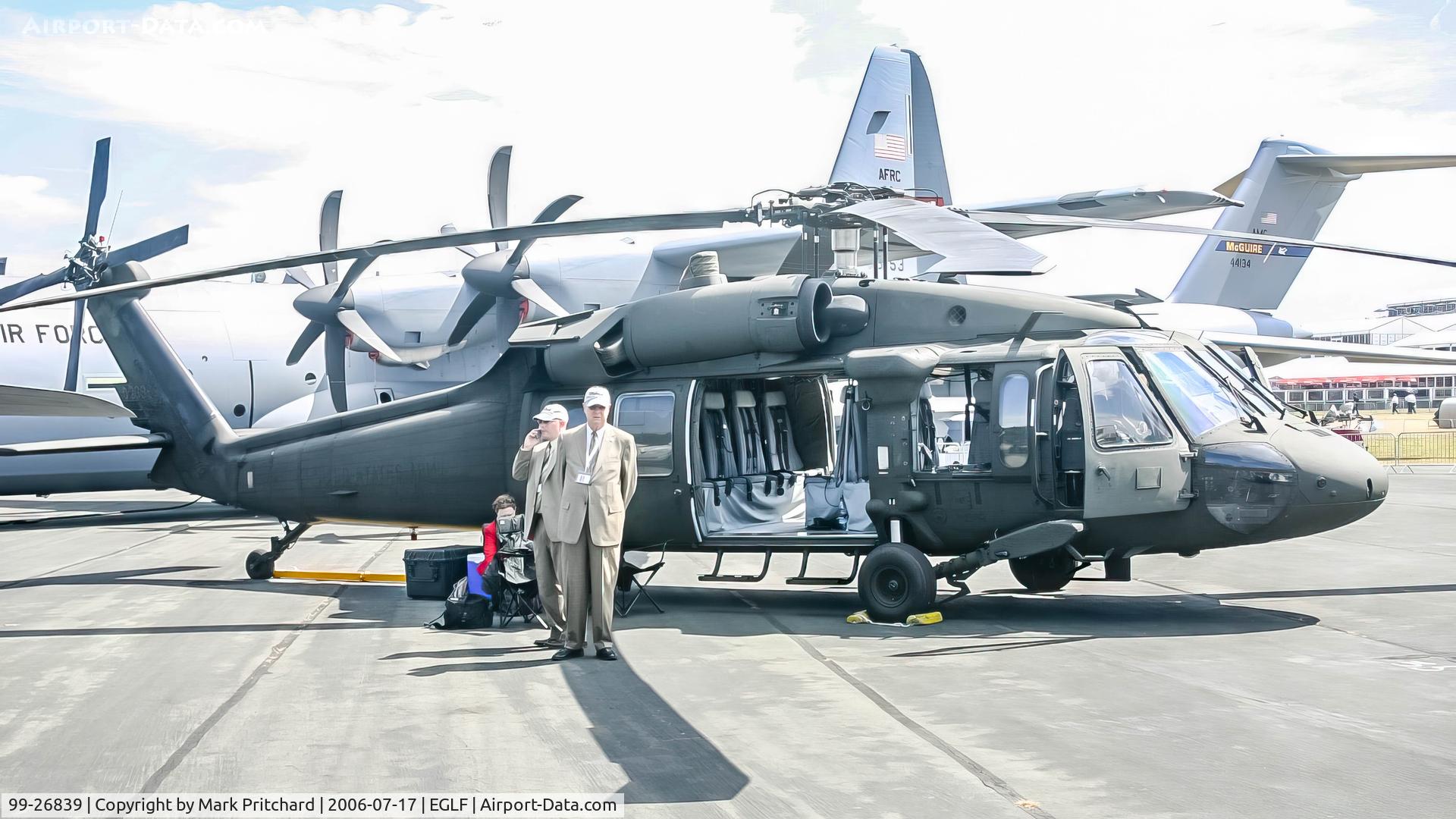 99-26839, Sikorsky UH-60L Black Hawk C/N 70-2552, Shot at Farnborough 2006