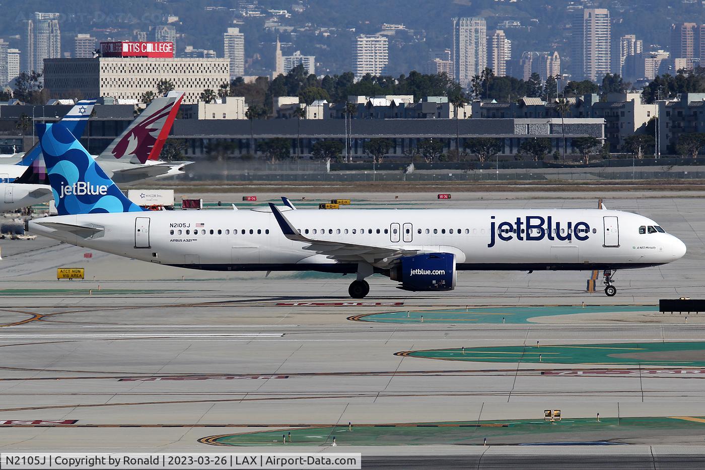 N2105J, 2020 Airbus A321-271NX C/N 10101, at lax