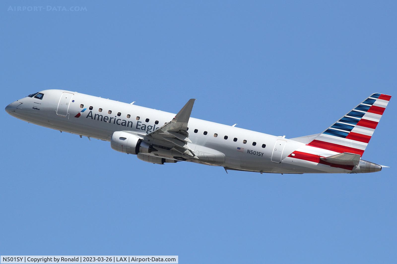N501SY, Embraer 170-200LR C/N 17000882, at lax