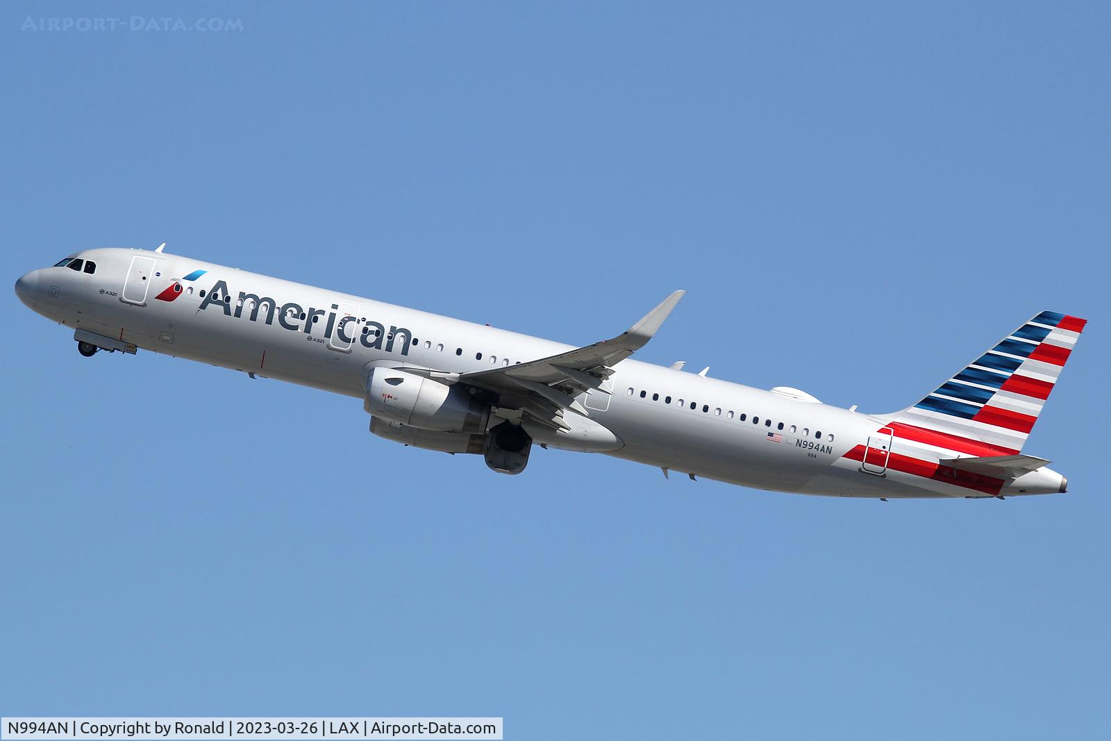 N994AN, 2016 Airbus A321-231 C/N 7407, at lax