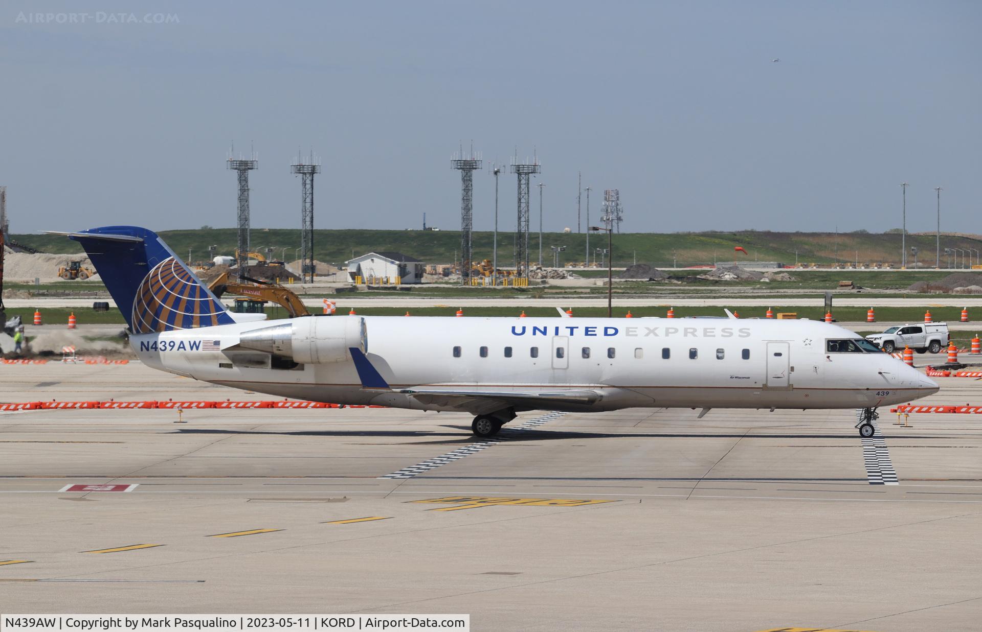 N439AW, 2003 Bombardier CRJ-200LR (CL-600-2B19) C/N 7753, CL-600-2B19