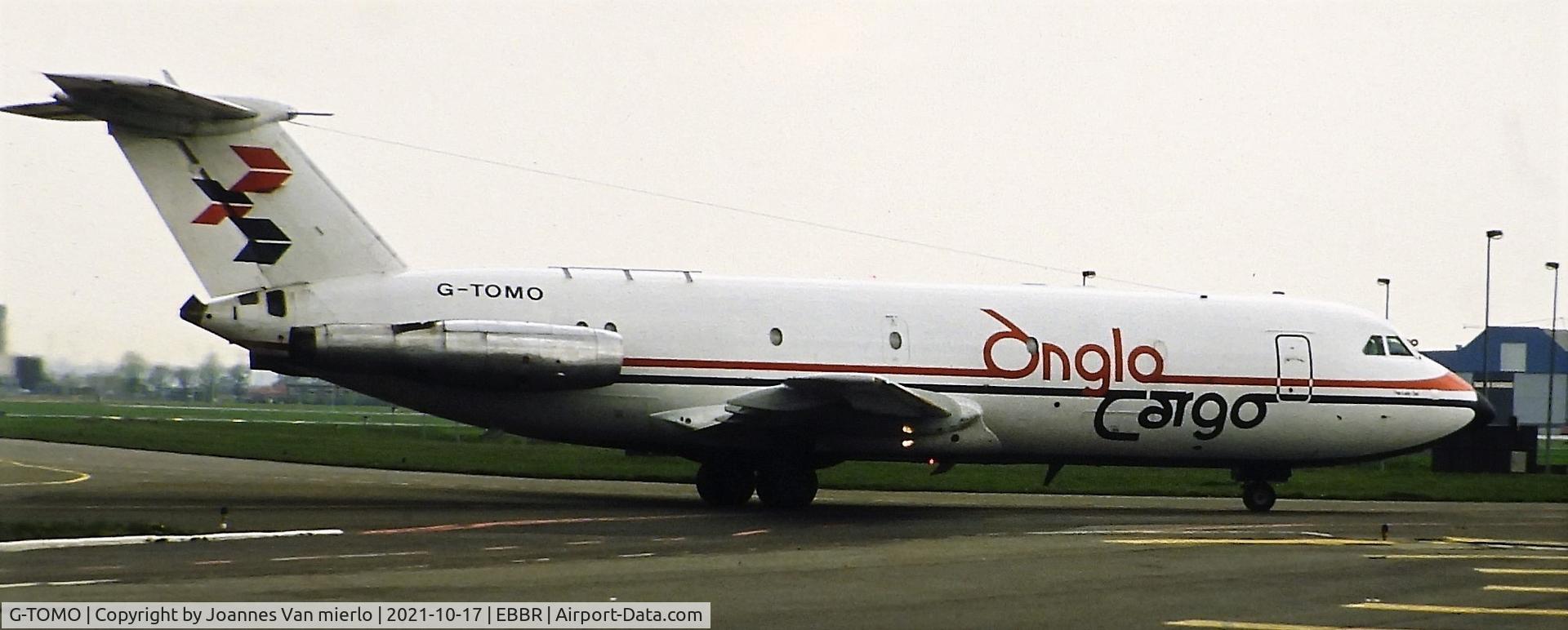 G-TOMO, 1981 BAC 111-487GK One-Eleven C/N BAC.267, Slide scan