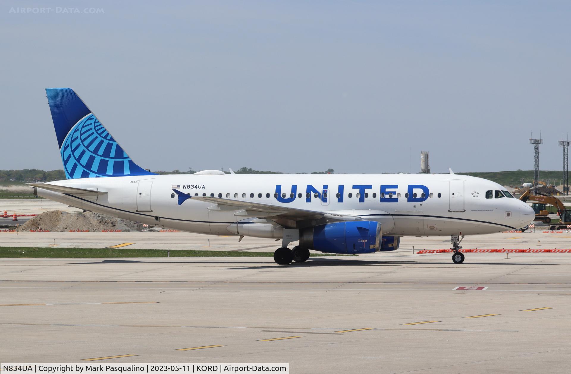 N834UA, 2001 Airbus A319-131 C/N 1420, Airbus A319-131