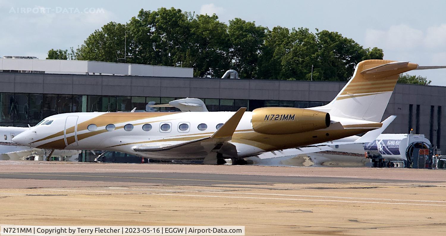 N721MM, 2018 Gulfstream G-VI (G650ER) C/N 6332, At Luton