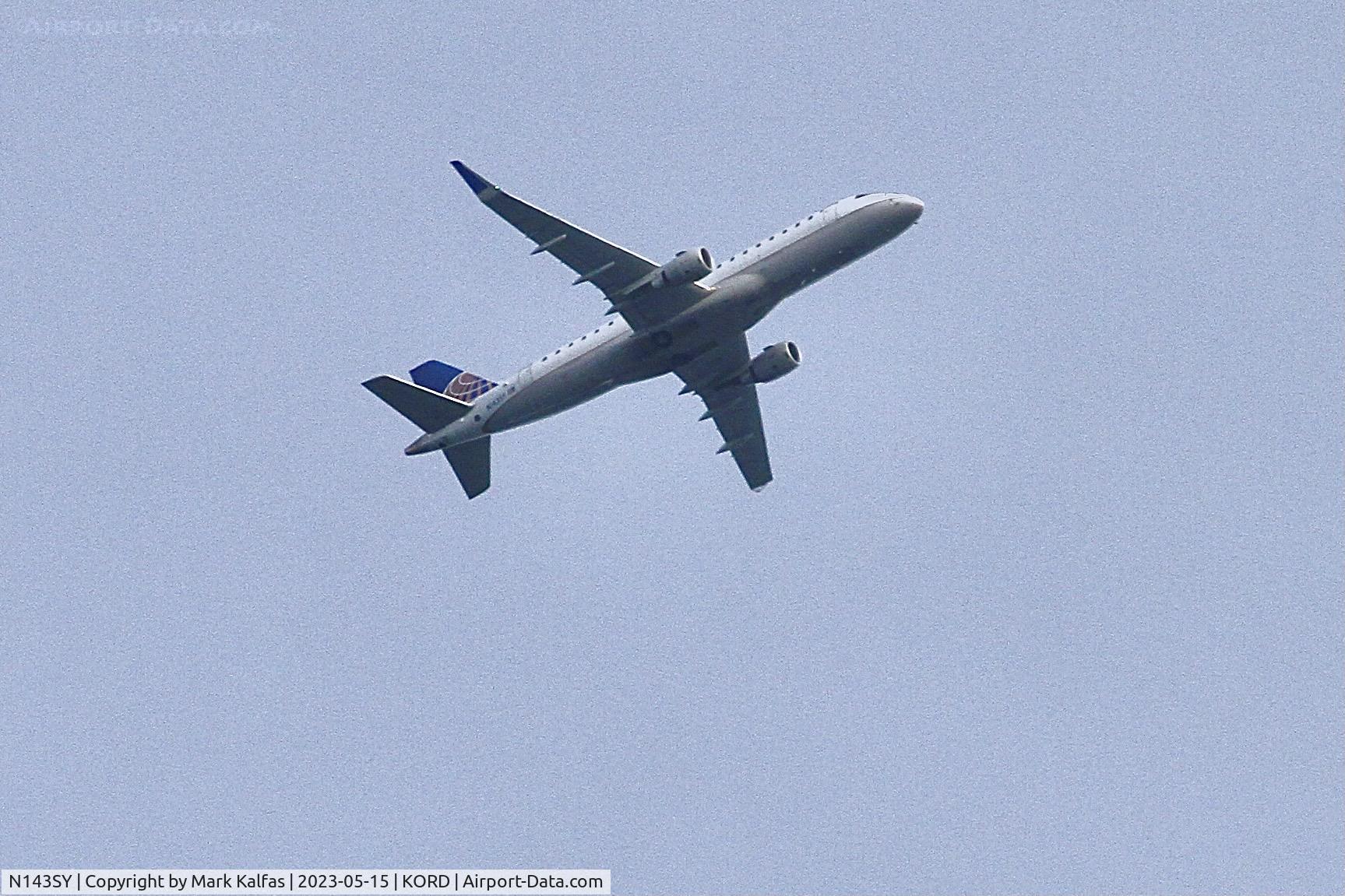 N143SY, 2015 Embraer 175LR (ERJ-170-200LR) C/N 17000476, SkyWest/United Express Embraer 175LR , N143SY operating as  SKW4687 DAY-ORD