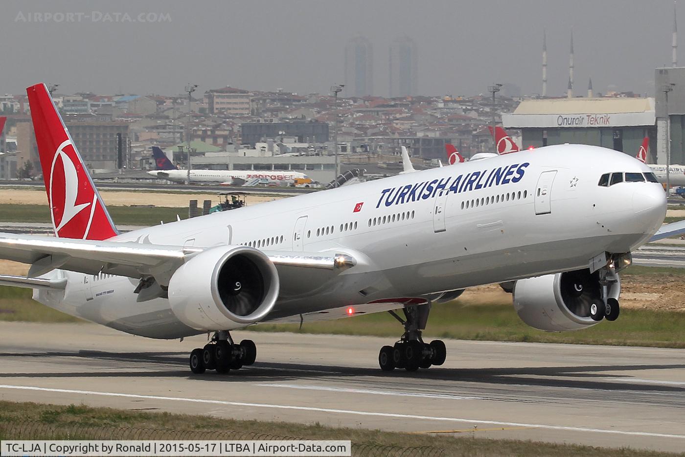 TC-LJA, 2015 Boeing 777-3F2/ER C/N 44121, at ist