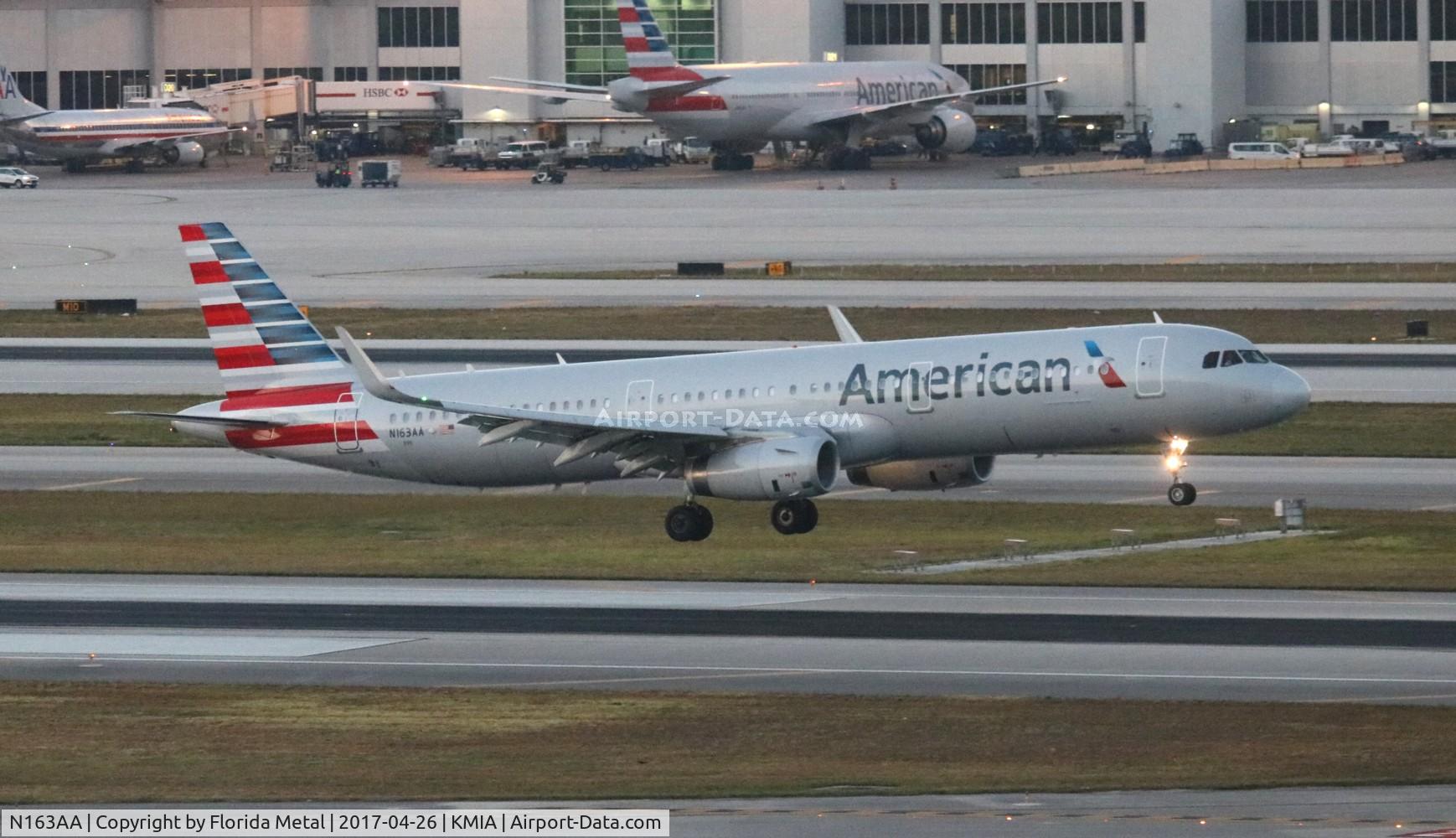 N163AA, 2016 Airbus A321-231 C/N 6866, AAL A321 zx