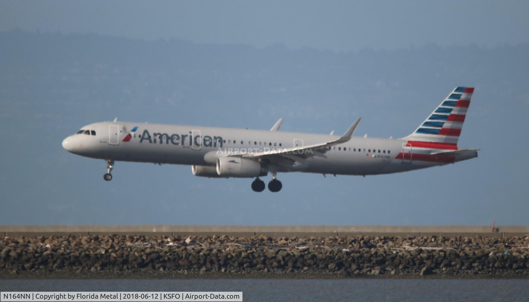 N164NN, 2016 Airbus A321-231 C/N 6909, AAL A321 zx