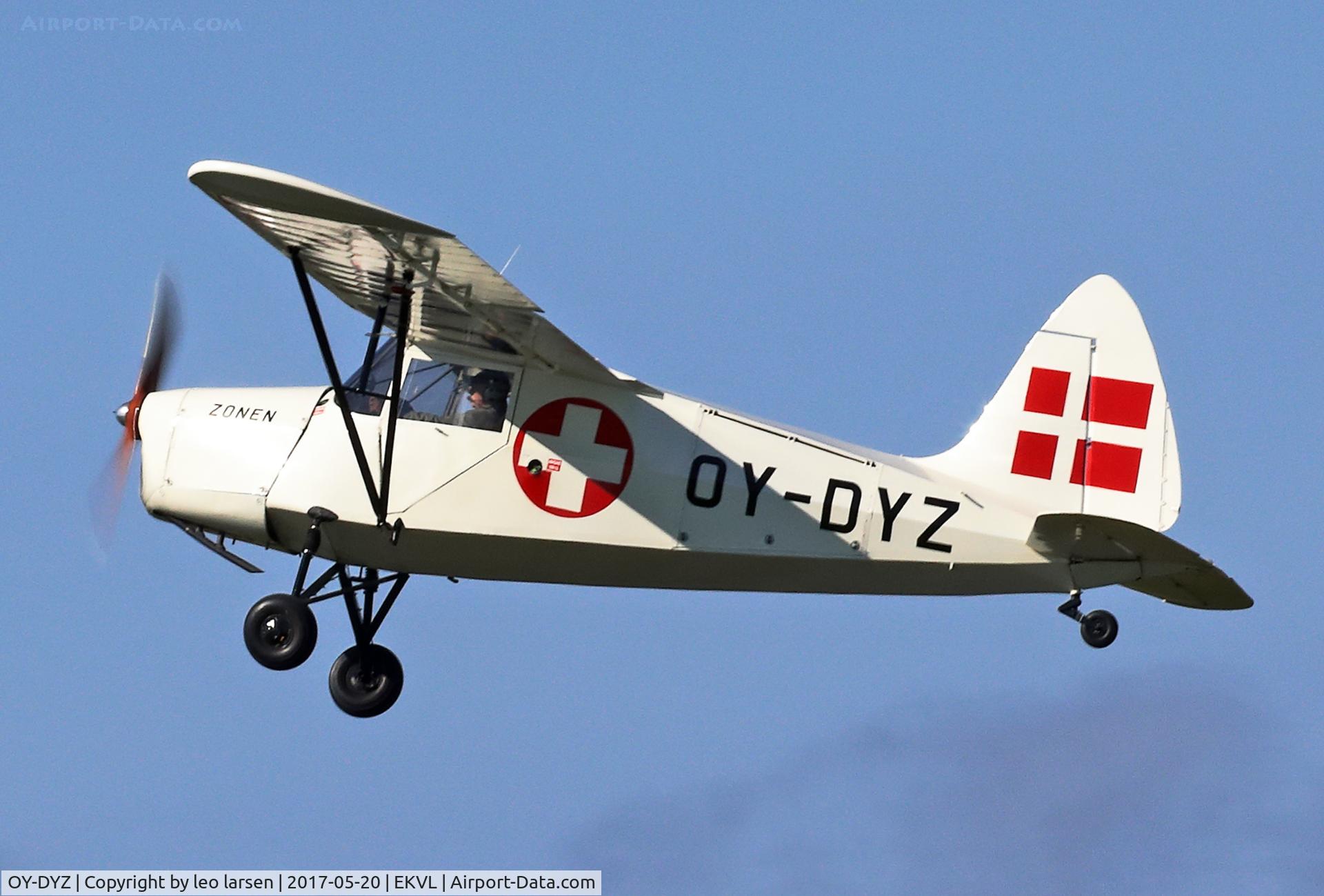 OY-DYZ, 1946 SAI KZ III U-1 C/N 56, Værløse 20.5.2017