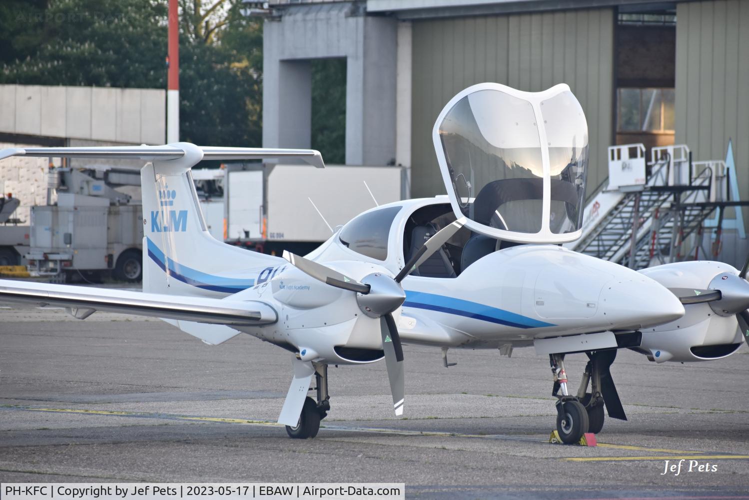 PH-KFC, 2022 Diamond DA-42 NG Twin Star Twin Star C/N 42.N477, At Antwerp Airport.