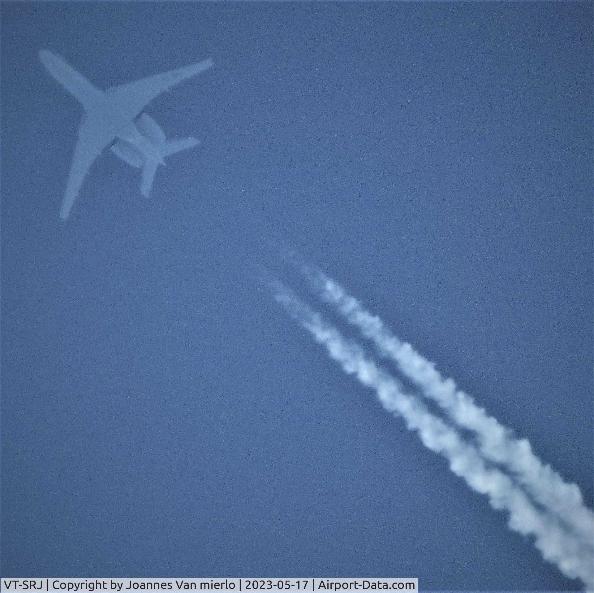 VT-SRJ, Bombardier BD700-1A10 C/N 00000000, Cruising over Belgium LST-PNQ