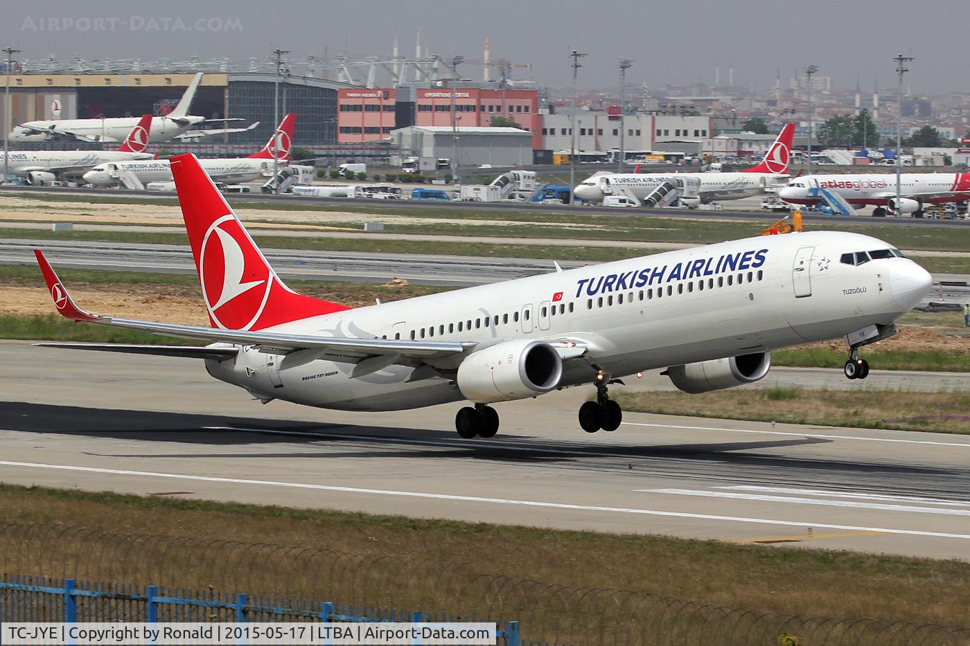 TC-JYE, 2012 Boeing 737-9F2/ER C/N 40979, at iist