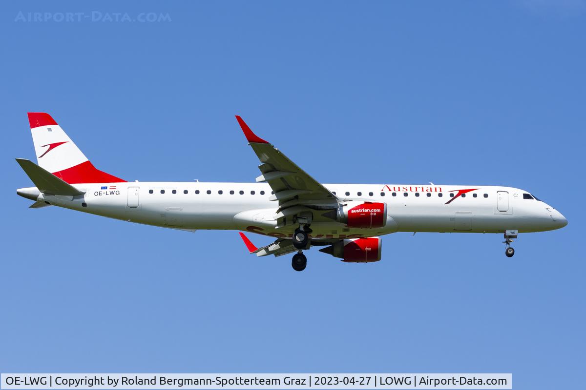 OE-LWG, 2011 Embraer 195LR (ERJ-190-200LR) C/N 19000464, Embraer 195LR (ERJ-190-200LR)
