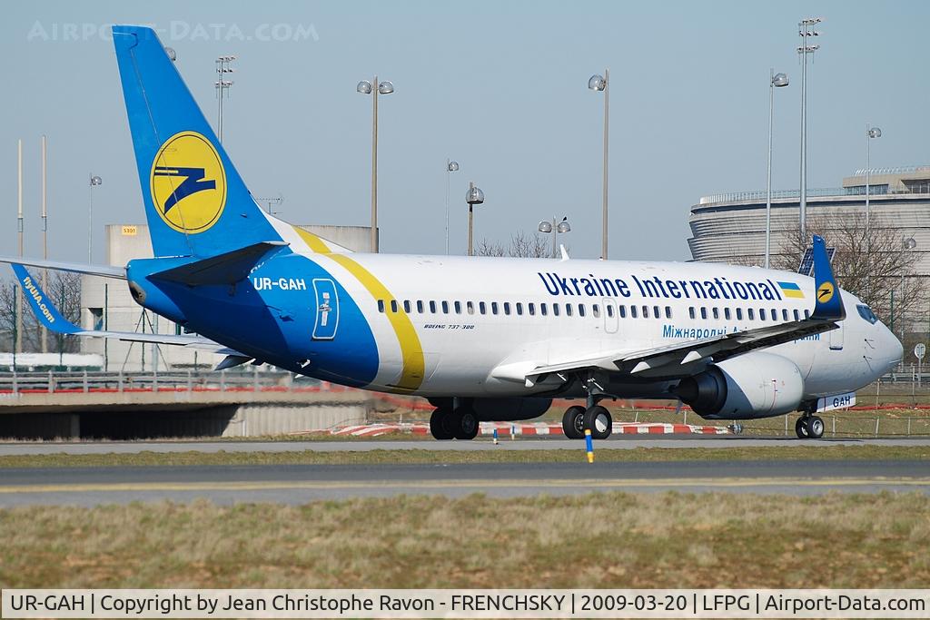 UR-GAH, 1999 Boeing 737-32Q C/N 29130, Ukraine International