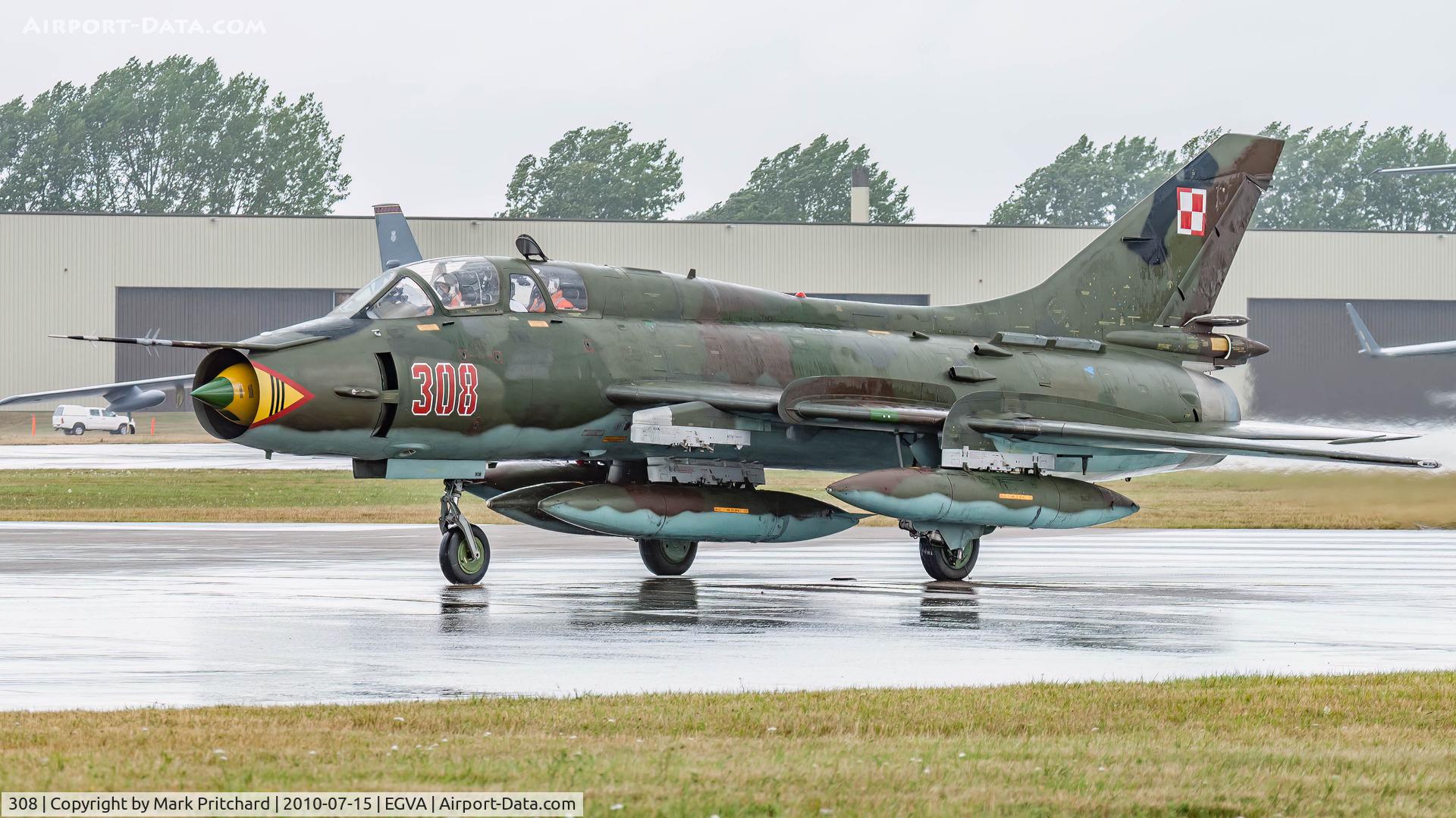 308, Sukhoi Su-22UM-3K C/N 17532366308, Shot at RIAT 2010