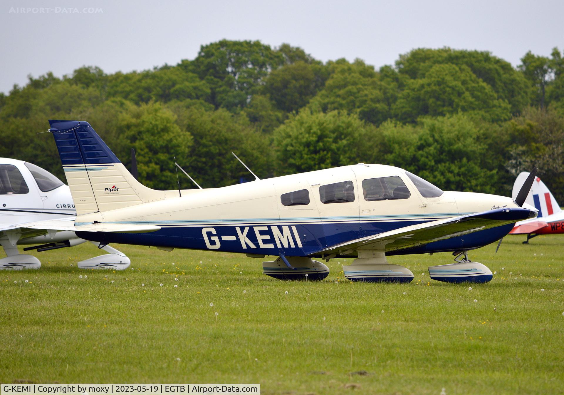 G-KEMI, 1998 Piper PA-28-181 Cherokee Archer III C/N 28-43180, Piper PA-28-181 Cherokee Archer III at Wycombe Air Park. Ex N41493.