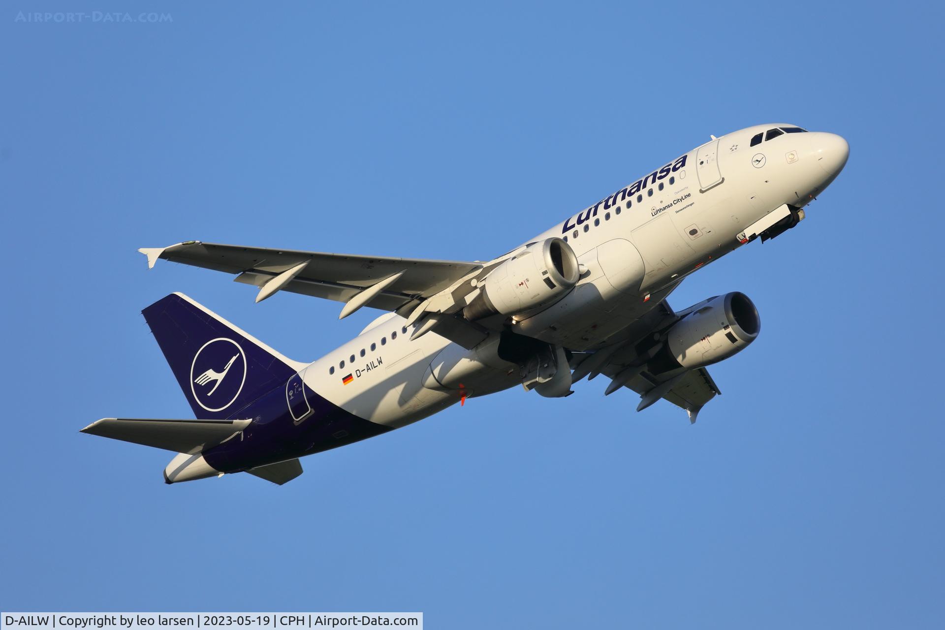 D-AILW, 1998 Airbus A319-114 C/N 853, Copenhagen 19.5.2023