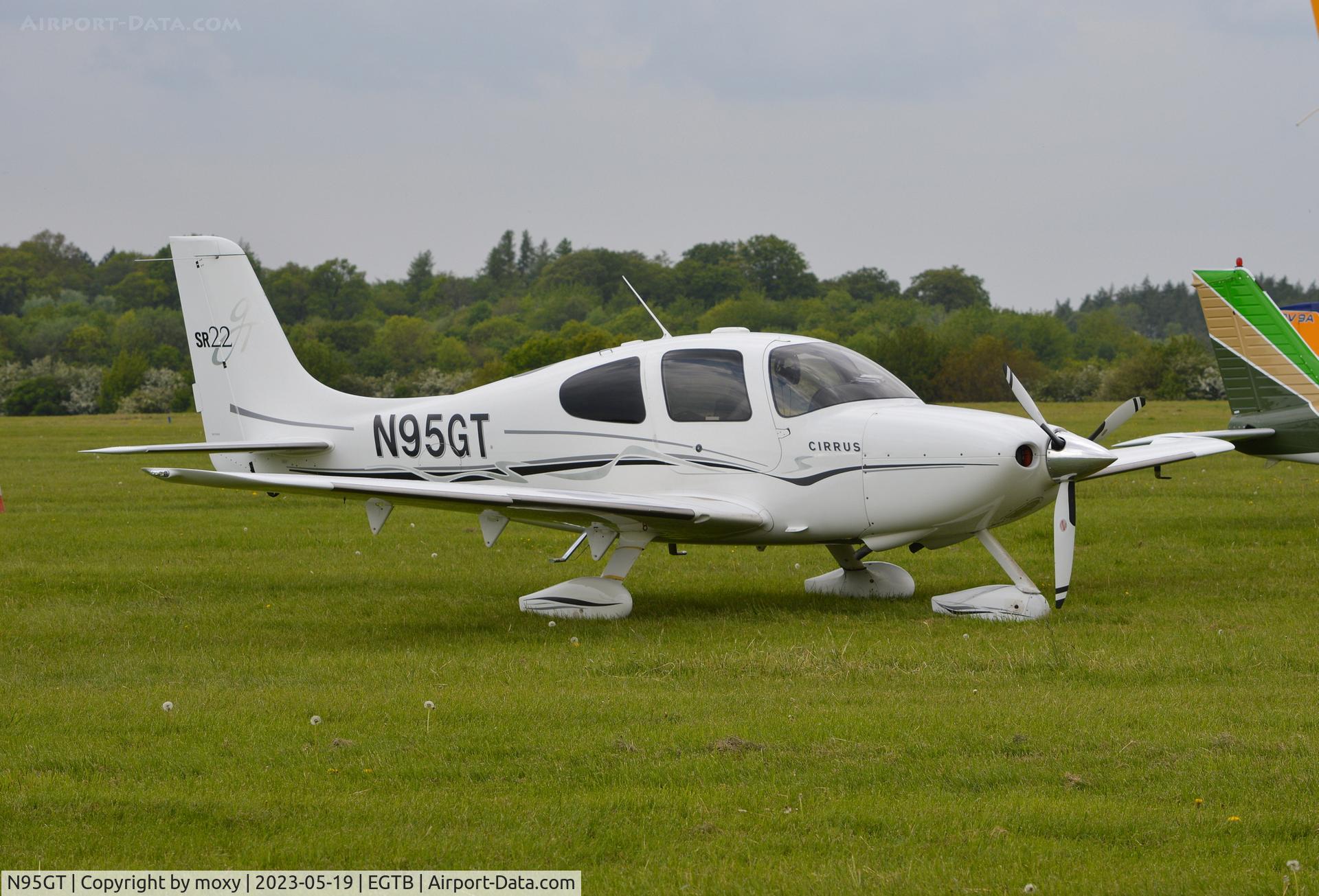 N95GT, 2006 Cirrus SR22 GTS C/N 1758, Cirrus SR22 GTS at Wycombe Air Park.