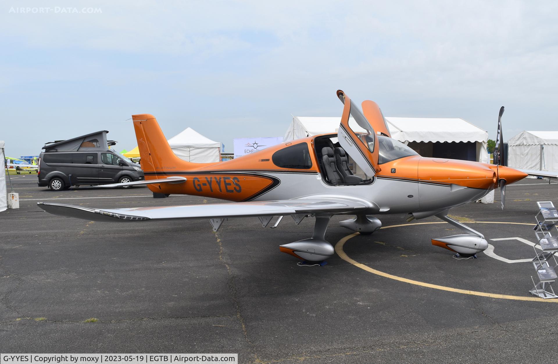 G-YYES, 2022 Cirrus SR20 C/N 8701, Cirrus SR20 at Wycombe Air Park. Ex N135GB