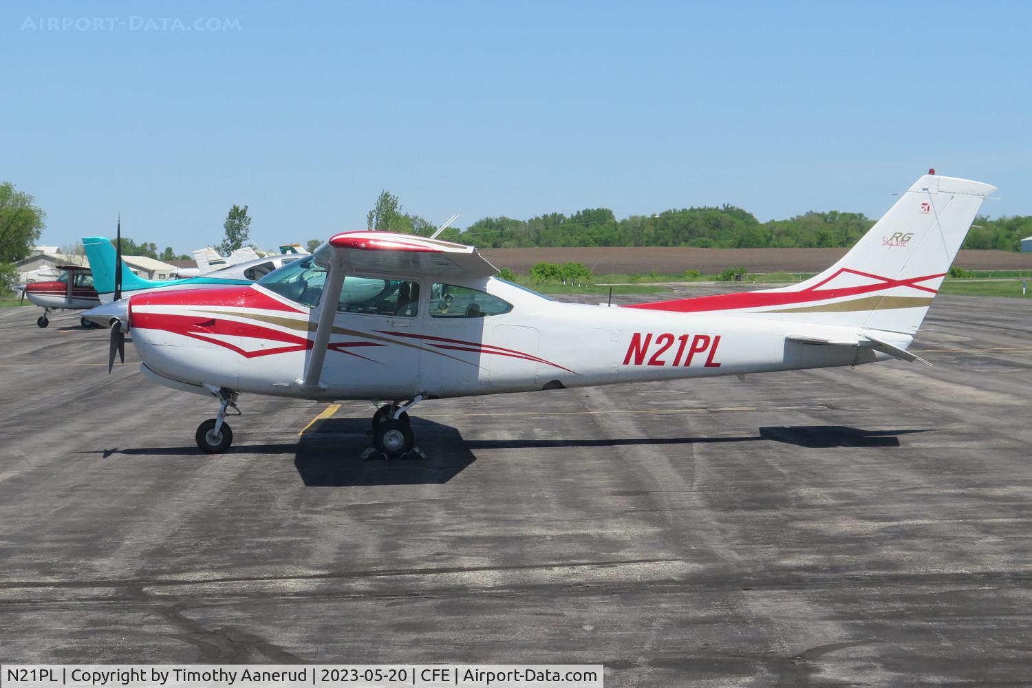N21PL, 1984 Cessna R182 Skylane RG C/N R182-01983, 1984 Cessna R182, c/n: R182-01983, The Great Minnesota Aviation Gathering 2023