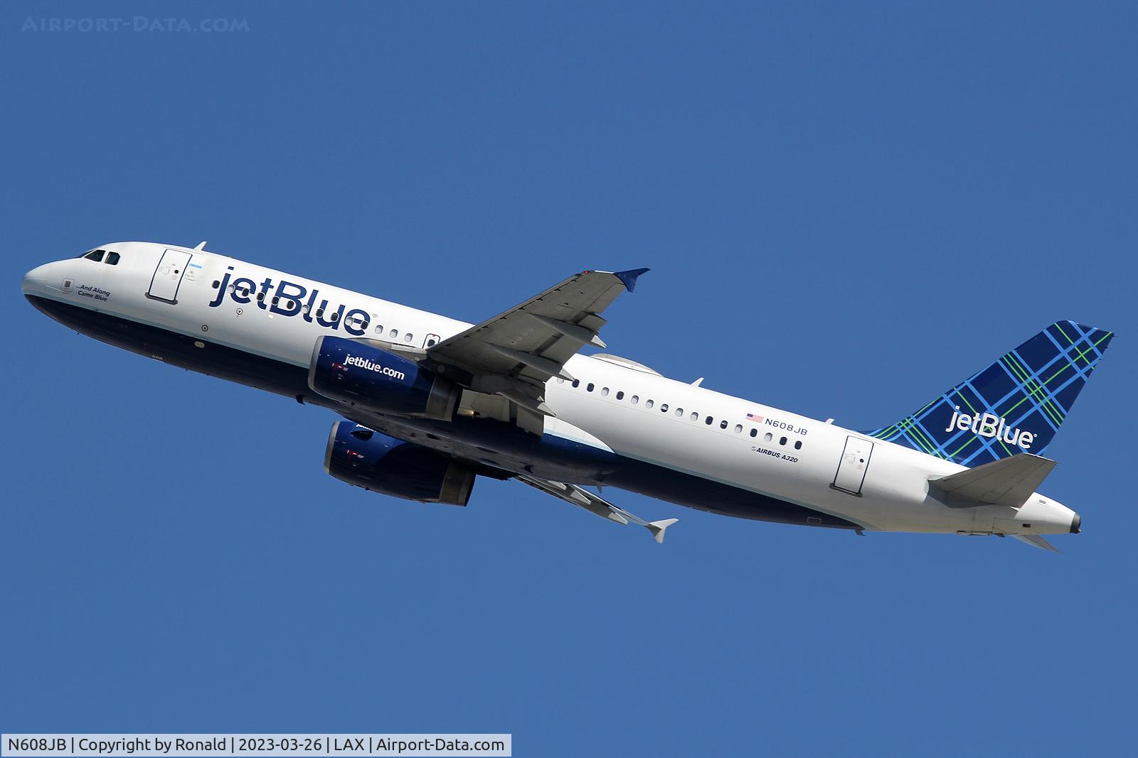 N608JB, 2005 Airbus A320-232 C/N 2415, at lax