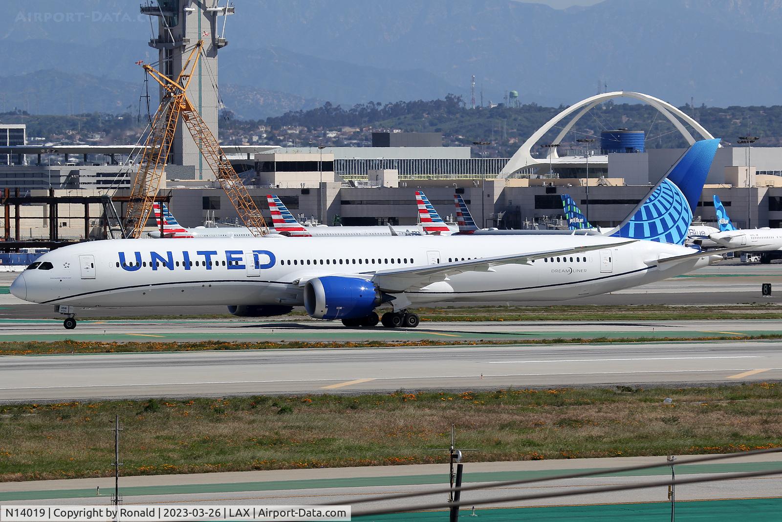 N14019, 2022 Boeing 787-10 Dreamliner C/N 66988, at lax