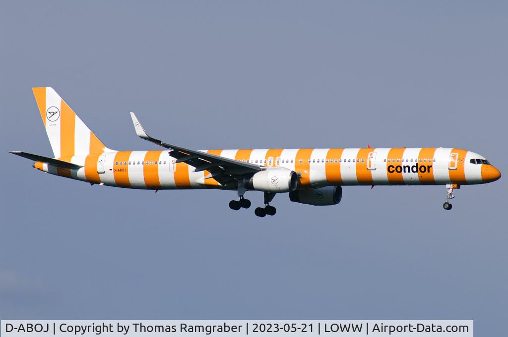 D-ABOJ, 2000 Boeing 757-330 C/N 29019, Condor Boeing 757-330