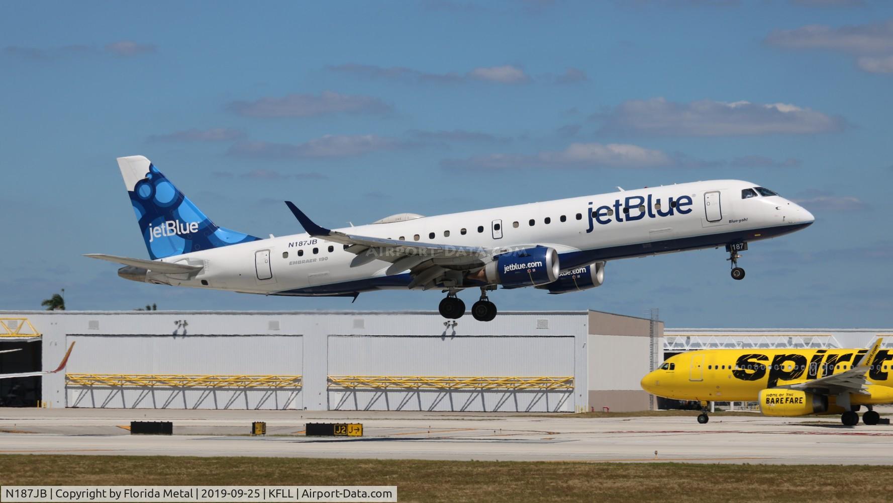 N187JB, 2005 Embraer 190AR (ERJ-190-100IGW) C/N 19000009, JBU E190 zx
