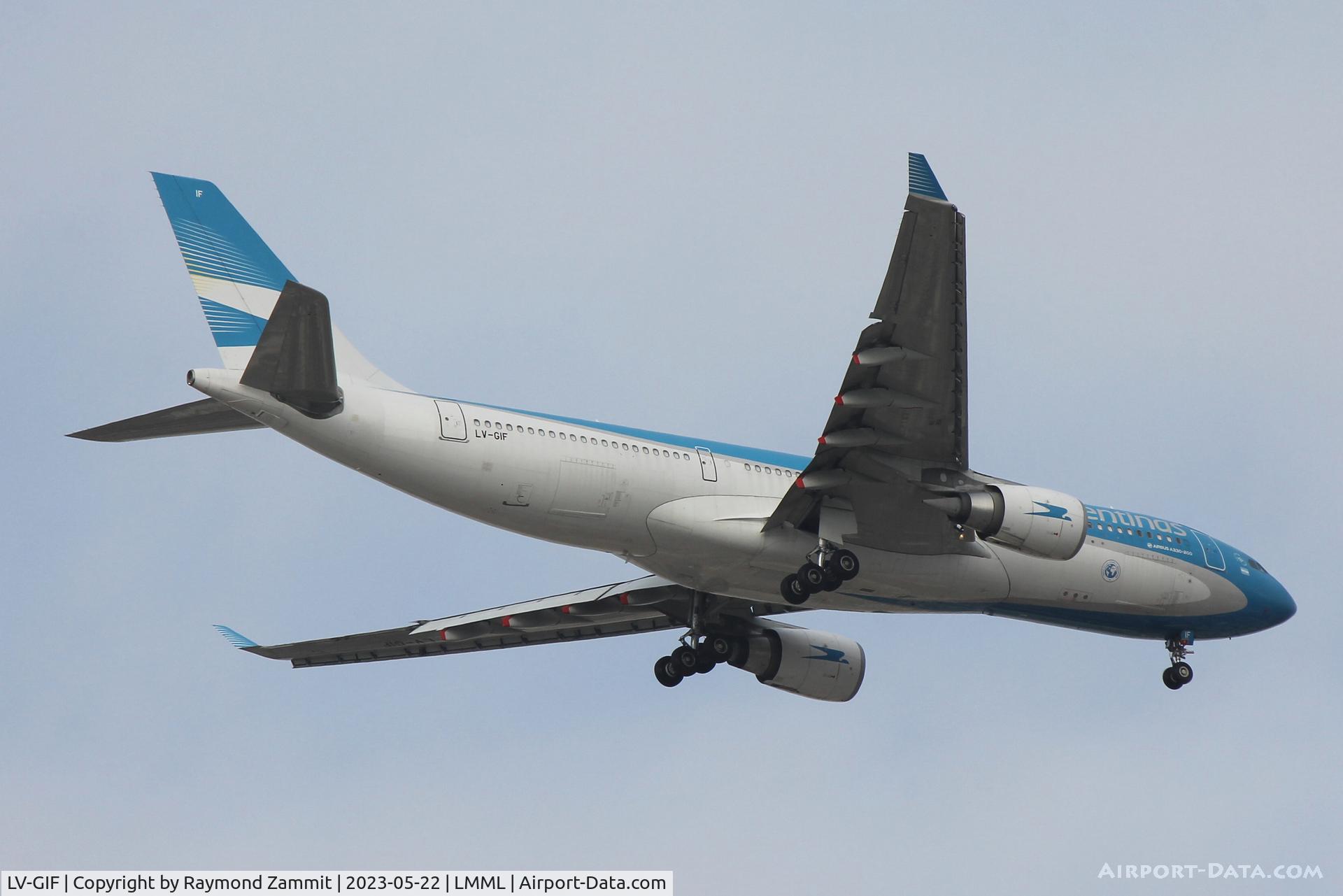 LV-GIF, 2016 Airbus A330-202 C/N 1748, A330 LV-GIF Aerolineas Argentinas