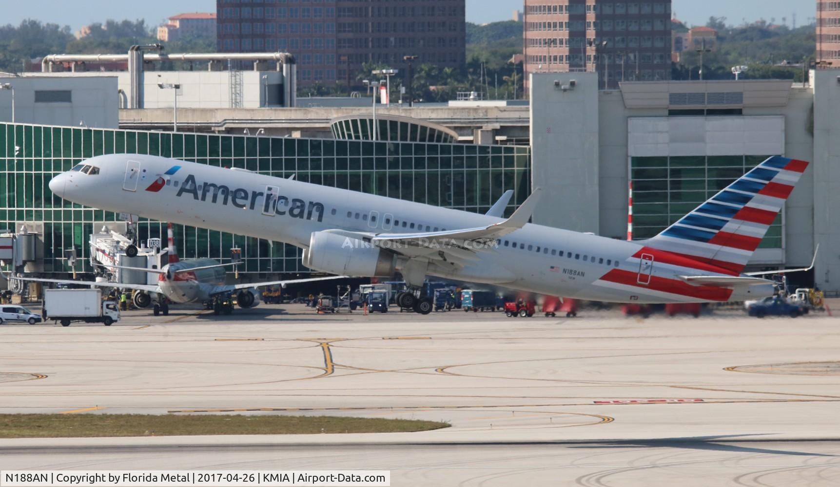 N188AN, 2001 Boeing 757-223 C/N 32382, AAL 752 nc zx