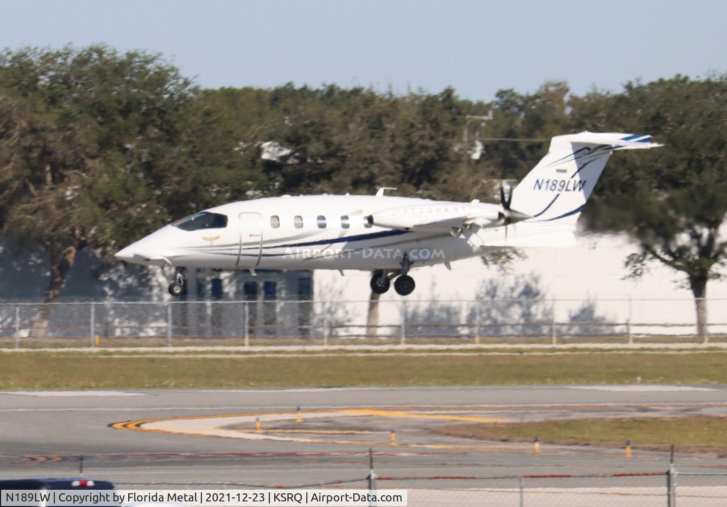 N189LW, Piaggio P-180 Avanti C/N 1181, P-180 zx
