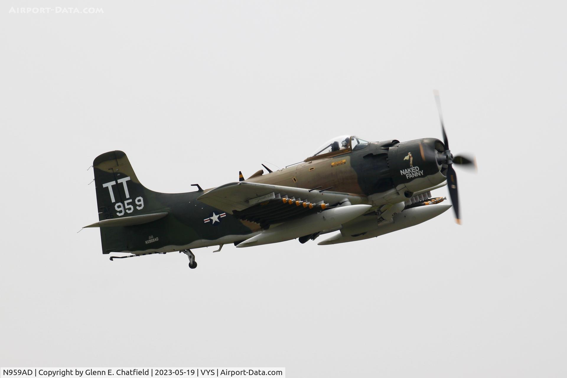 N959AD, Douglas A-1D Skyraider (AD-4NA) C/N 7759, At the TBM Avenger Reunion