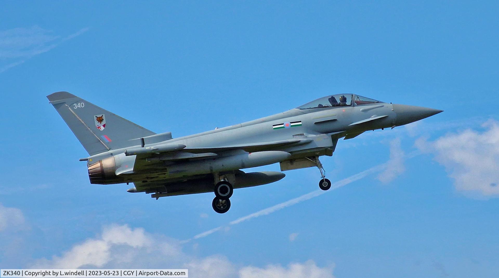 ZK340, 2013 Eurofighter EF-2000 Typhoon FGR.4 C/N BS101/369, Final approach raf coningsby