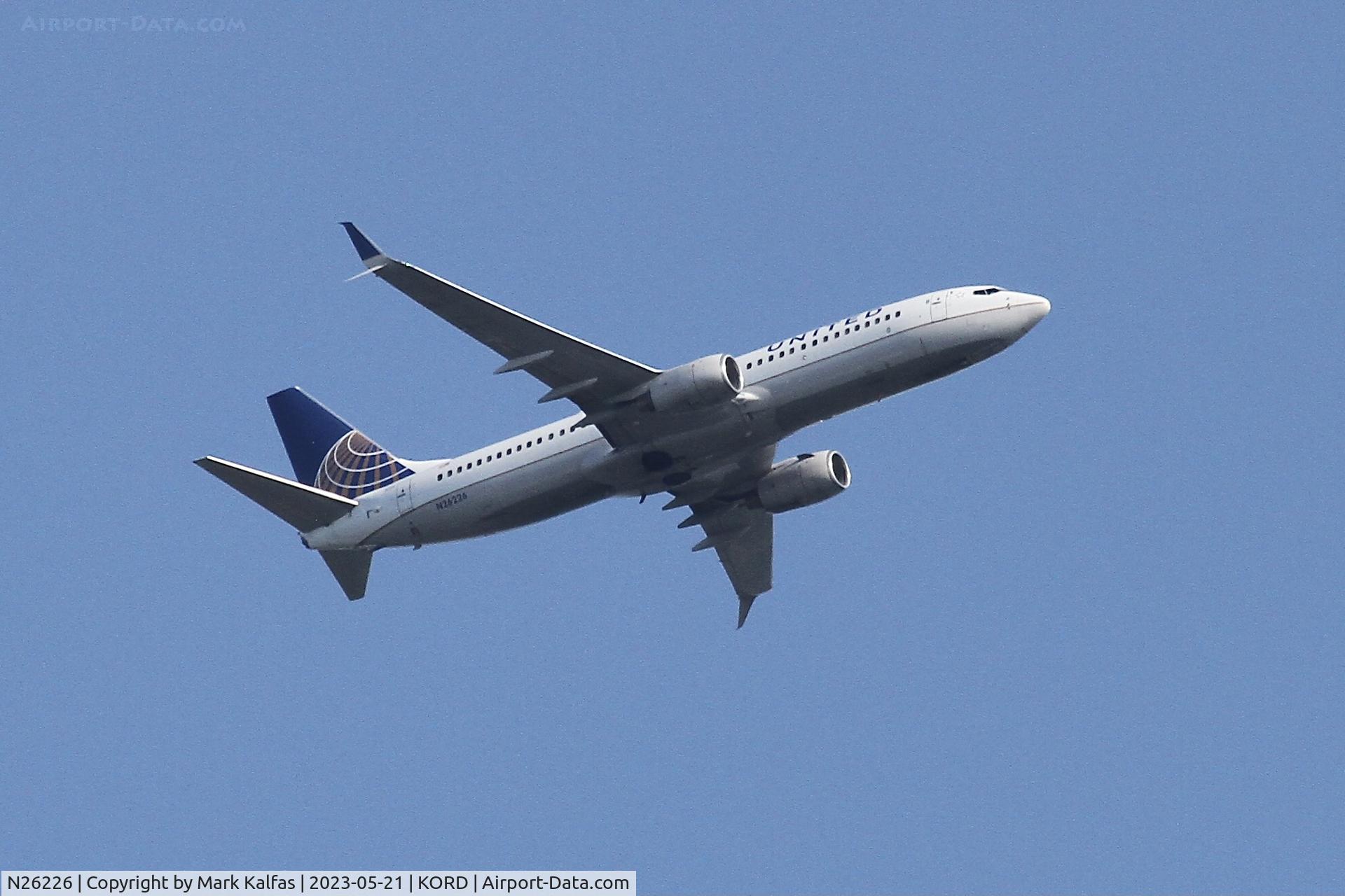 N26226, 1998 Boeing 737-824 C/N 28935, United Airlines B738 N26226 UA2386 FLL-ORD