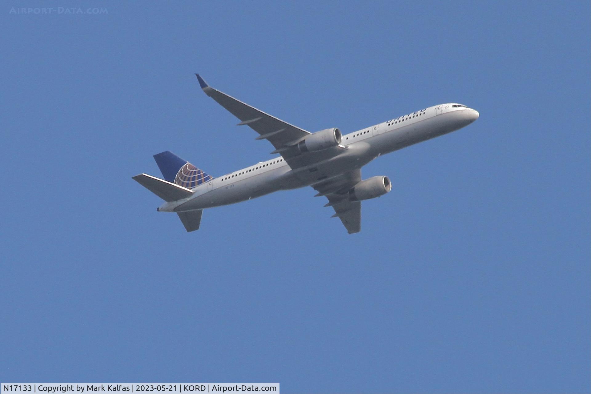 N17133, 1998 Boeing 757-224 C/N 29282, United Airlines B752 N17133 UA2497 IAD-ORD