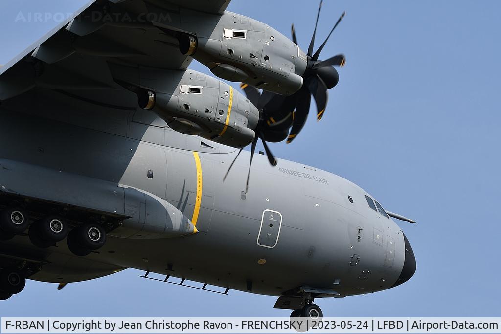 F-RBAN, 2018 Airbus A400M Atlas C/N 073, COTAM 1231 from Nimes landing runway 05