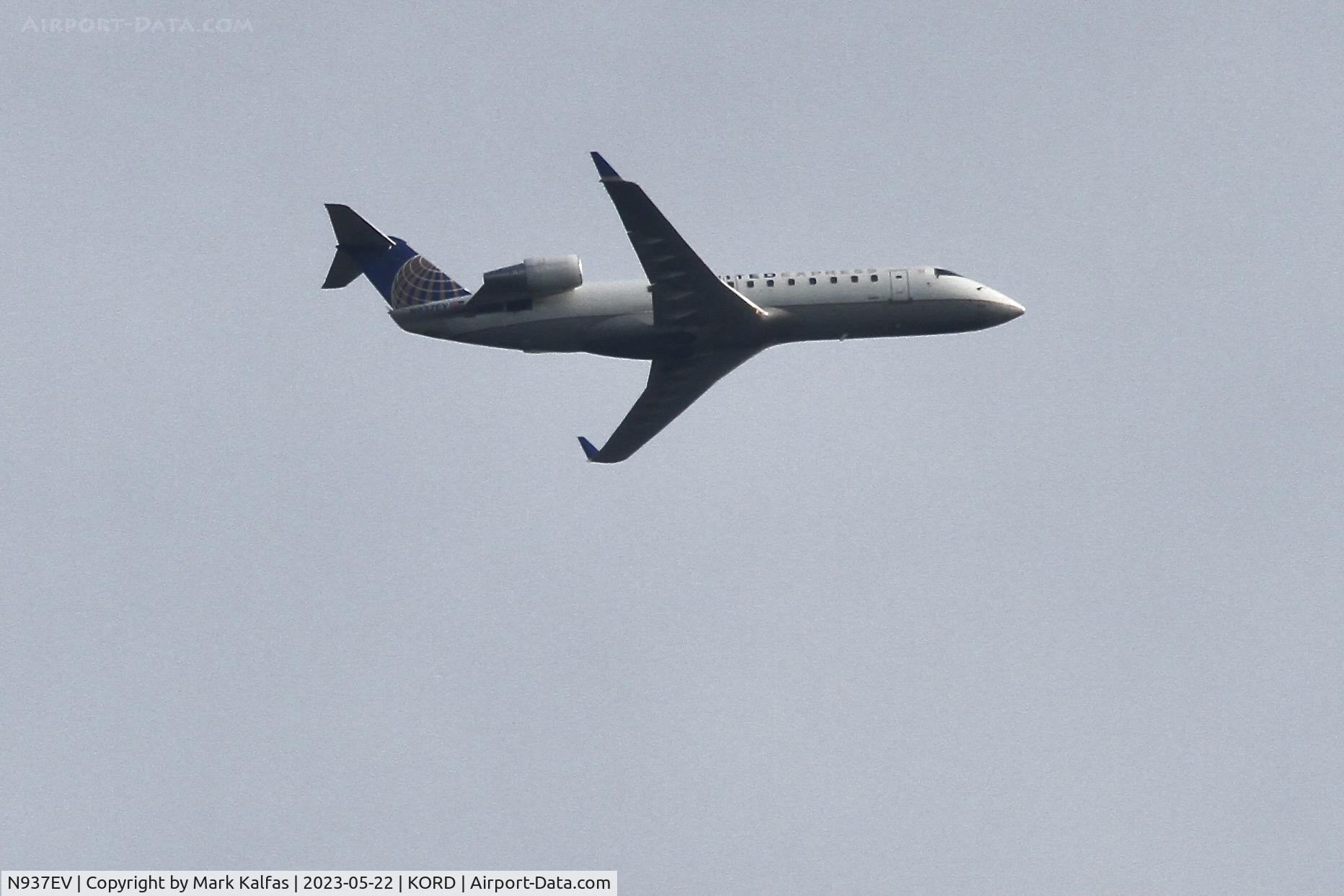 N937EV, 2005 Bombardier CRJ-200ER (CL-600-2B19) C/N 8042, SkyWest/ United Express CRJ2 N937EV SKW5501 TYS-ORD