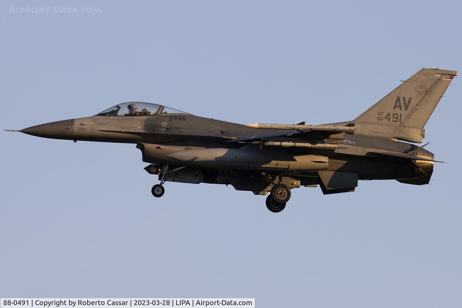 88-0491, 1990 General Dynamics F-16CM Fighting Falcon C/N 1C-93, Aviano 2023