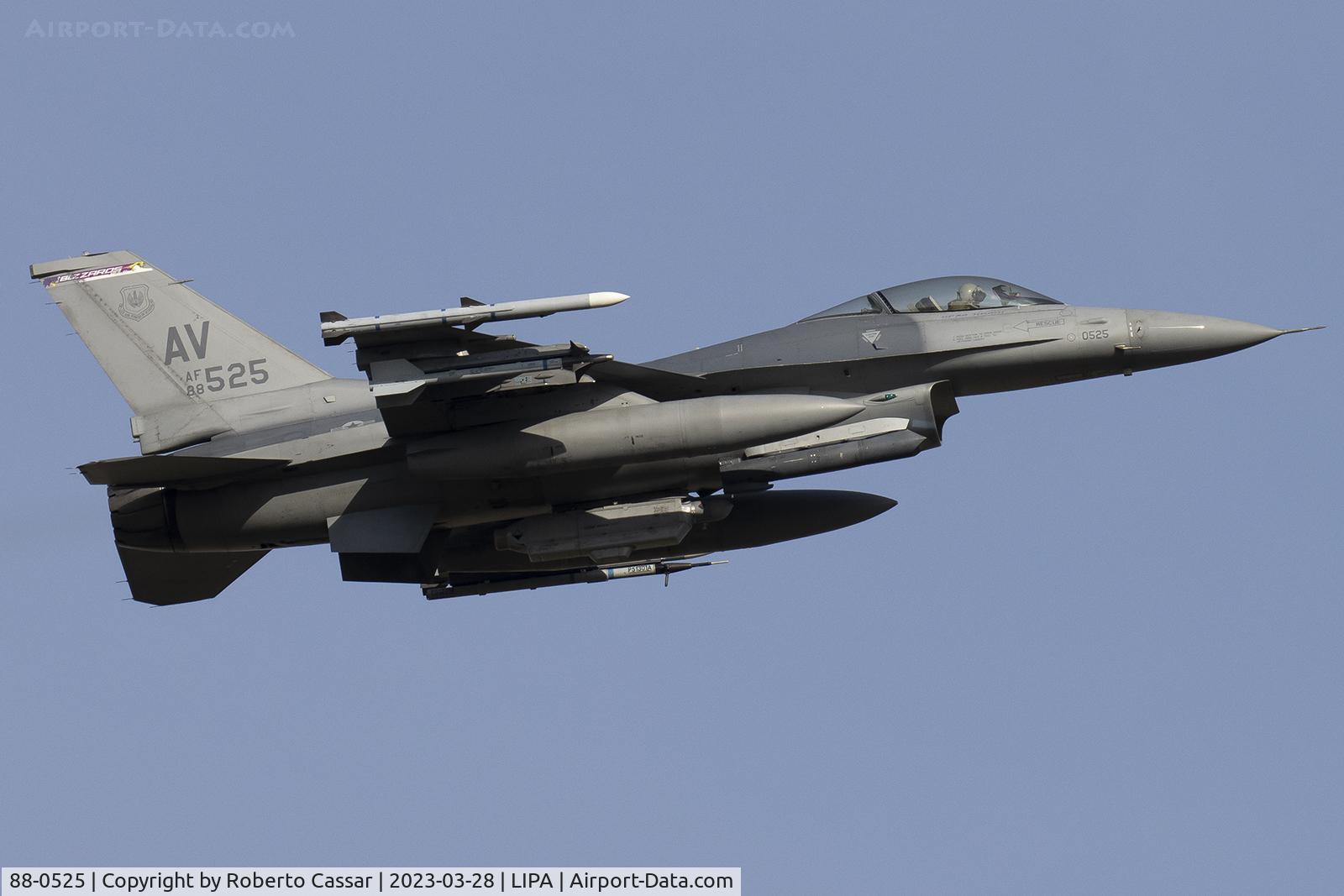 88-0525, 1988 General Dynamics F-16CG Night Falcon C/N 1C-127, Aviano 2023